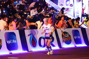 BIB: 
                            <button type="button" onclick="openModal(24228672)" class="btn btn-primary btn-sm float-right btn-popup" data-toggle="modal" data-target=".modal-high-quality">
                        <i class="fas fa-shopping-cart"></i> Add to Cart
                    </button>
                                            <button type="button" onclick="isThisMe(24228672, true)" class="btn btn-success btn-sm float-right btn-popup btn-isme hidden" data-toggle="tooltip" data-placement="bottom" title="นี่คือรูปของคุณใช่ไหม คลิกที่นี่เพื่อเอาเข้าอัลบั้ม">
                        <i class="fas fa-plus"></i> Add to album
                    </button>
                    <button type="button" onclick="isThisMe(24228672, false)" class="btn btn-warning btn-sm float-right btn-popup btn-isnotme hidden">
                        <i class="fas fa-ban"></i> Remove from album
                    </button>